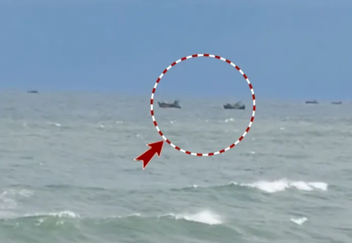 28 trawlers stranded off Ganjam coast amid Cyclone ‘Montha’