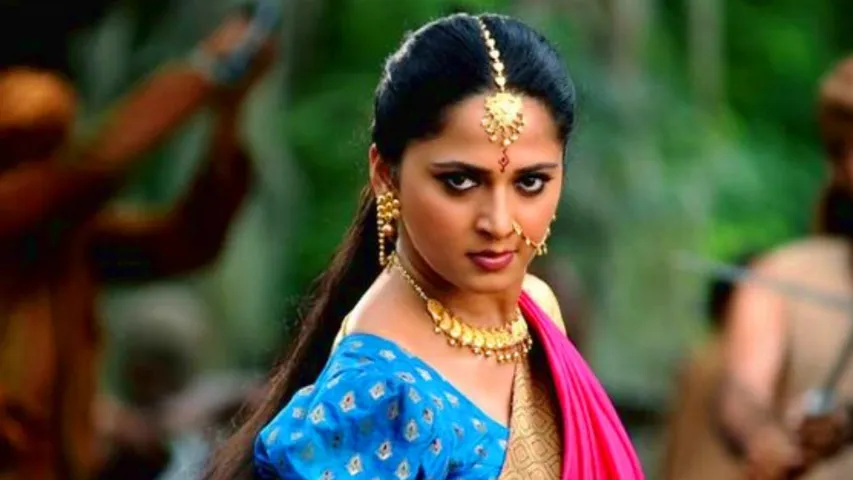 'I love you'! Baahubali’s Devasena aka Anushka Shetty recalls saying 'Okay' to 'first love proposal'
