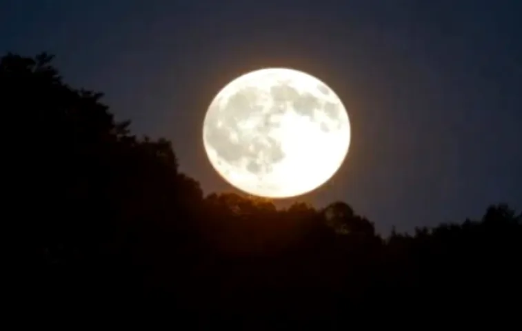 Rare Beaver Supermoon To Illuminate Sky On Kartik Purnima