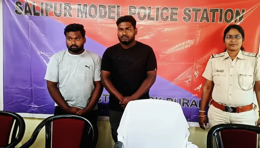 Two arrested in cash theft case in front of bank in Cuttack