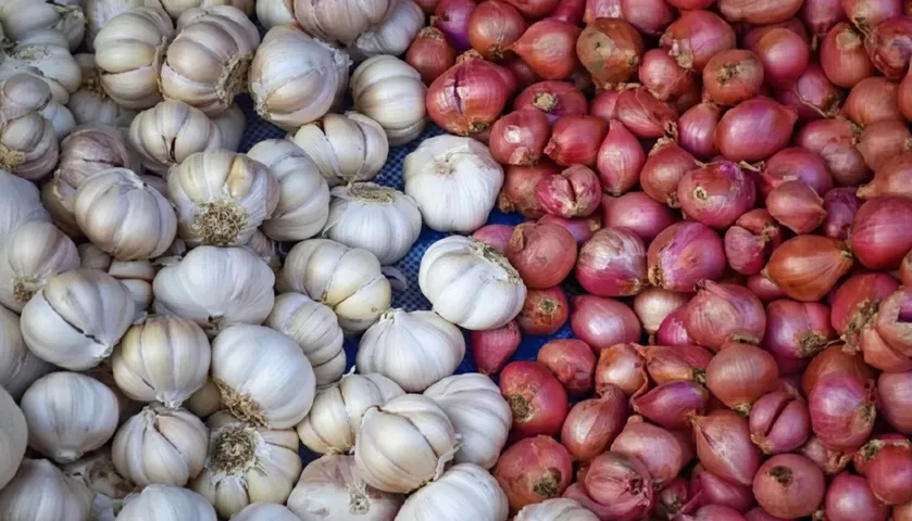 When onion-garlic split a home, a 23-year marriage ended in divorce in Gujarat!