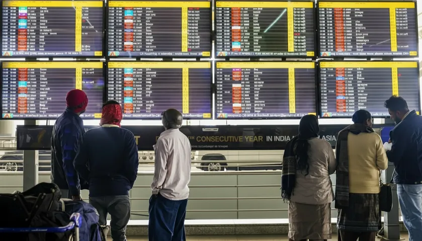 IndiGo crisis continues at Bhubaneswar airport: 8 flights cancelled, steep year-end fares compound woes
