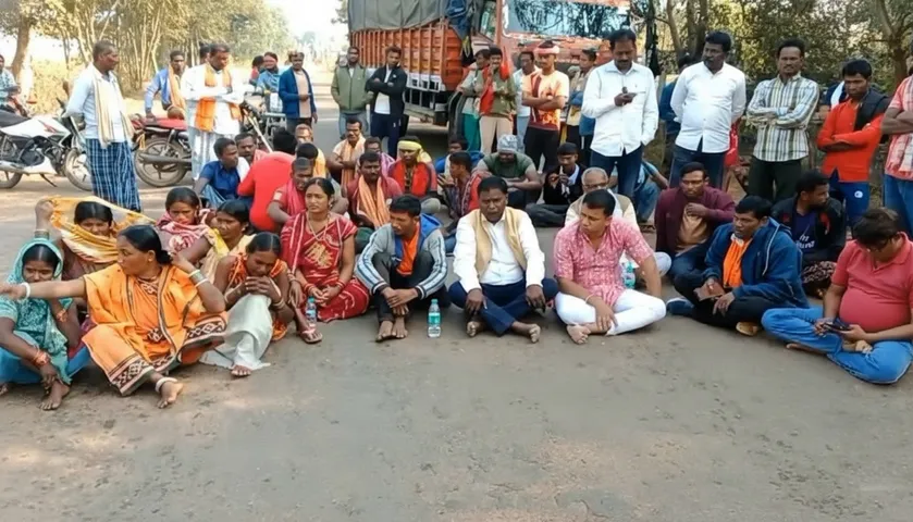 Student killed, two others critical after notice board collapses in Odisha school