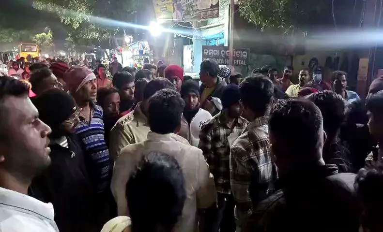 ‘Medical negligence’ in private hospital claims youth’s life; family stages protest