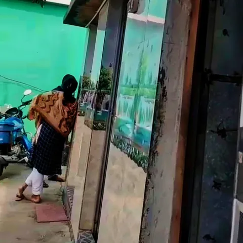 Sex racket operating in broad daylight! Highway-side hotel owner caught negotiating deals