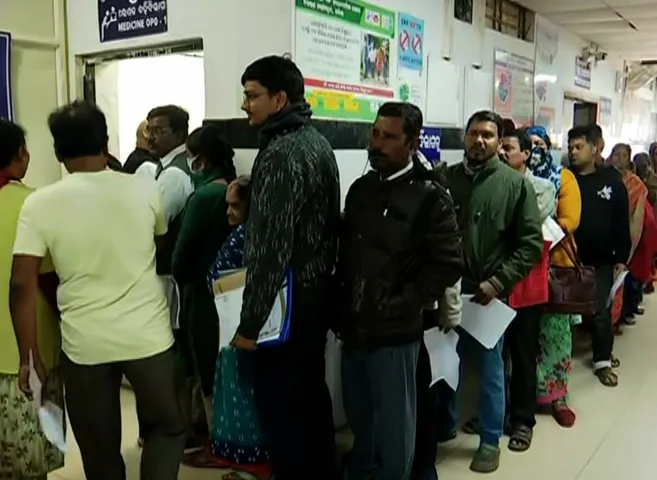 Patients left waiting: Odisha doctors continue their 2-hour OPD shutdown over pending demands