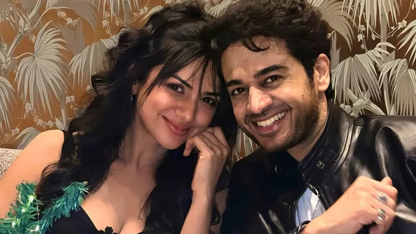 Akanksha Chamola and Gaurav Khanna