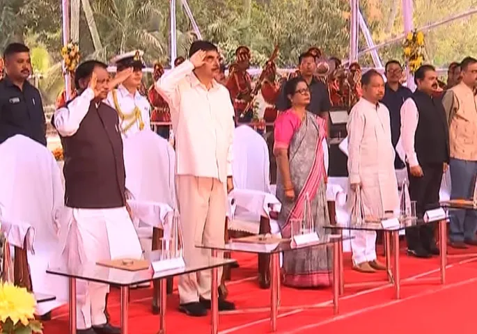 Odisha CM Mohan Majhi pays tribute to Mahatma Gandhi on Martyrs’ Day