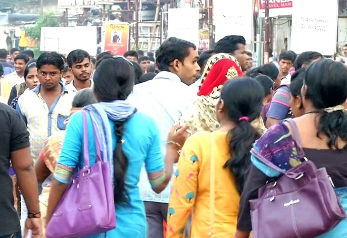 What will the Union Budget offer common people? FMCG sector pins hopes on relief