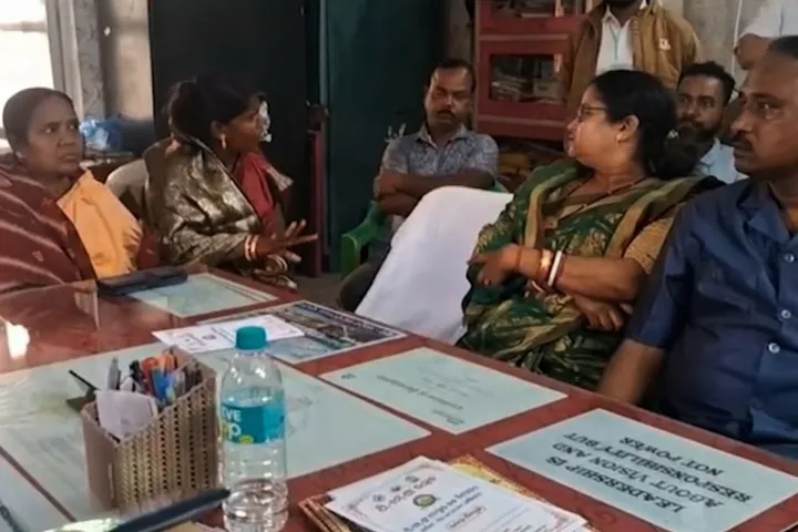 Class X student attacks junior with sharp weapon