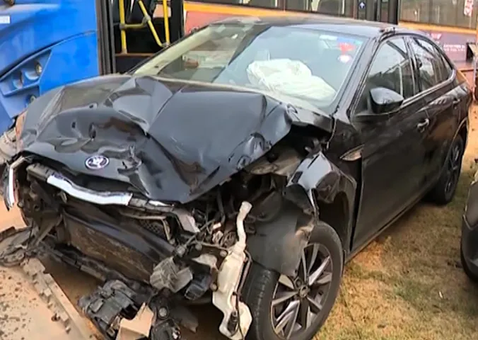 Speeding luxury car rams into police patrolling van in Bhubaneswar,