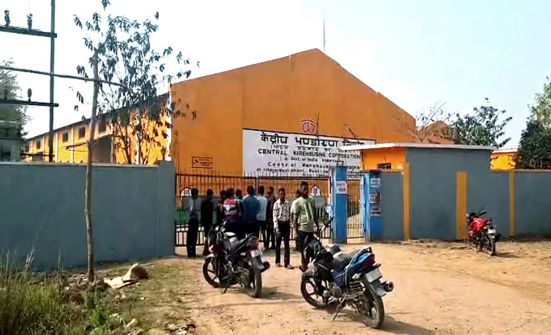 Thick smoke, foul smell for 2 days from Central Warehouse disrupt life in Odisha