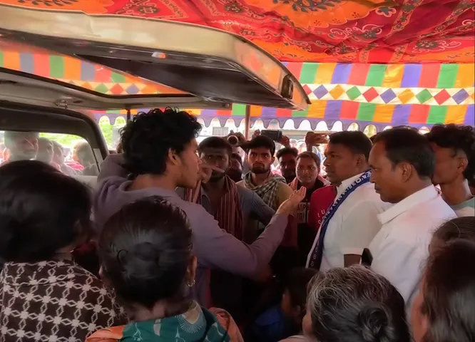 Class 7 student dies after 48-day battle with burn injuries; family protests in Rayagada