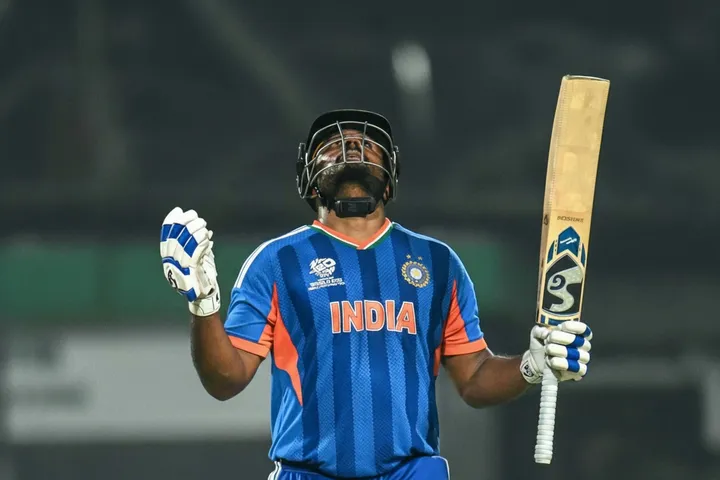 Sanju Samson’s father breaks down in tears, video goes viral