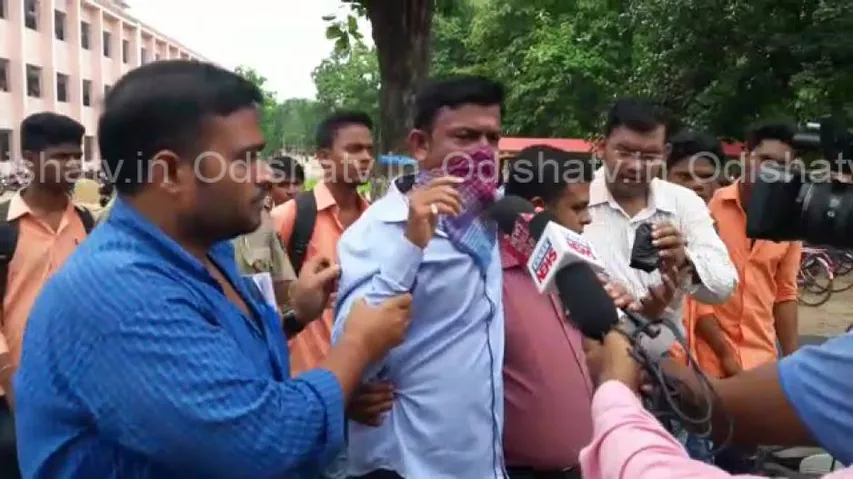 Angul college lecturer abducted, thrashed by students