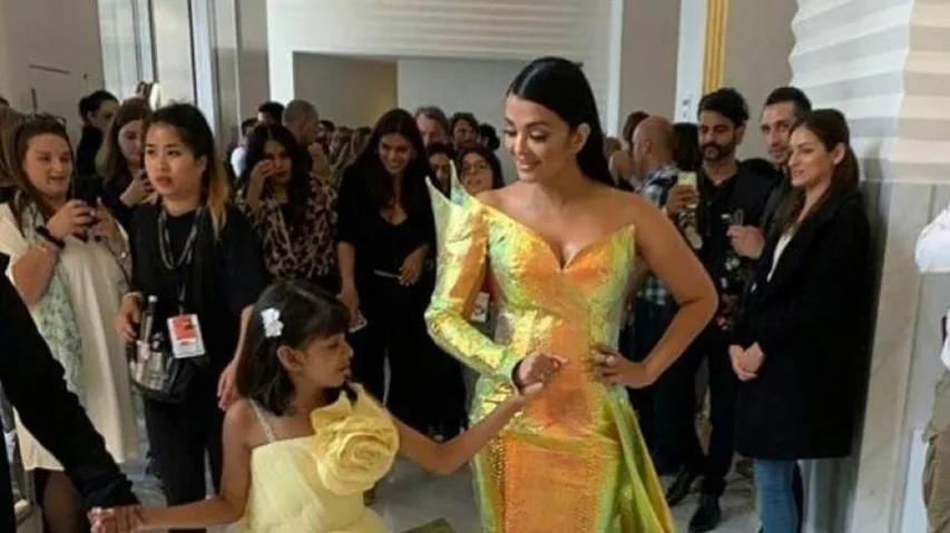 Aishwarya turns into golden mermaid at Cannes