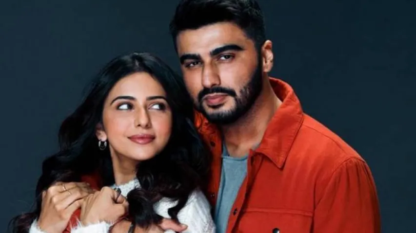 Sardar Ka Grandson: Arjun Kapoor And Rakul Preet Singh's Picture Is All About Love!