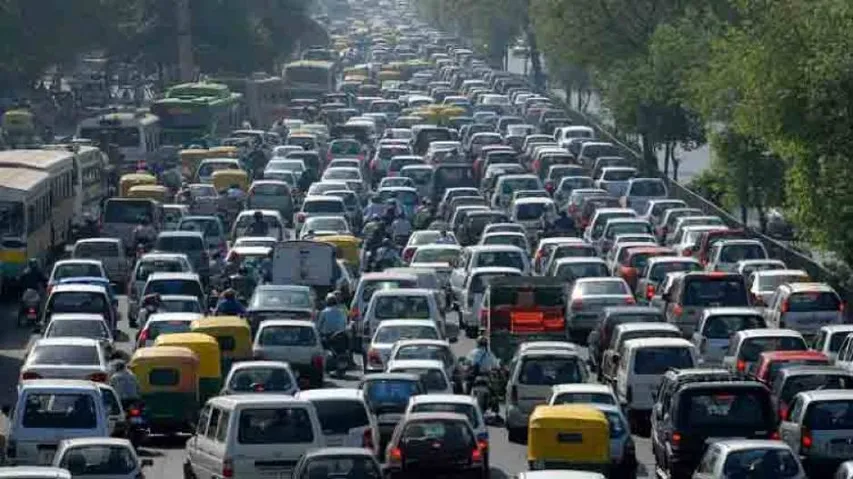 Base effect, fuel prices dent September passenger vehicles' sales