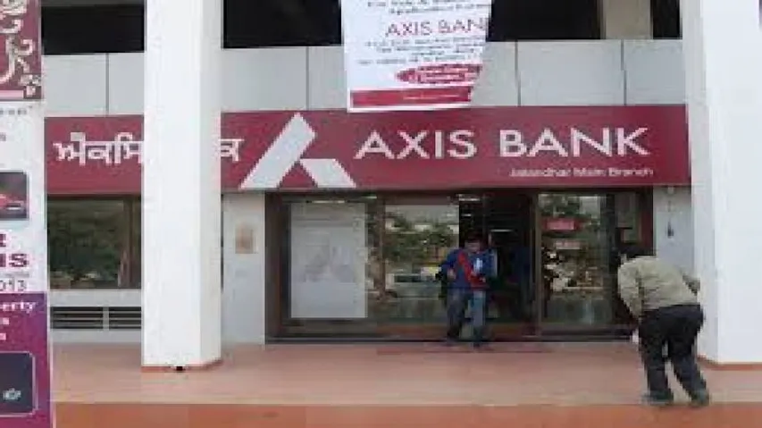 Axis Bank to raise Rs.15,000 crore