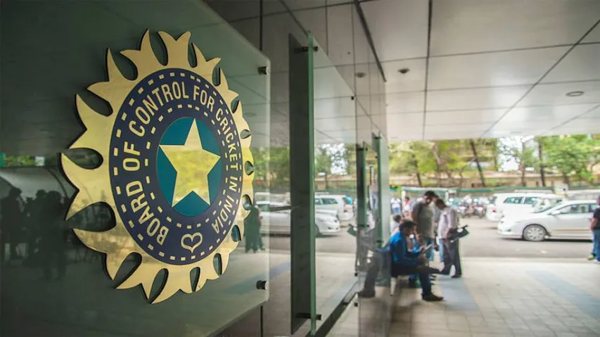 Shastri is head coach, Zaheer bowling coach, Dravid consultant