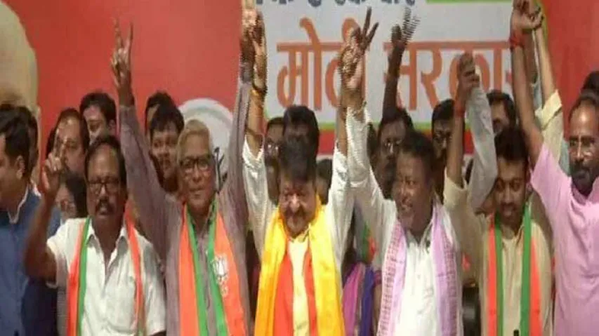 3 MLAs, over 60 councillors from Bengal join BJP; more to come