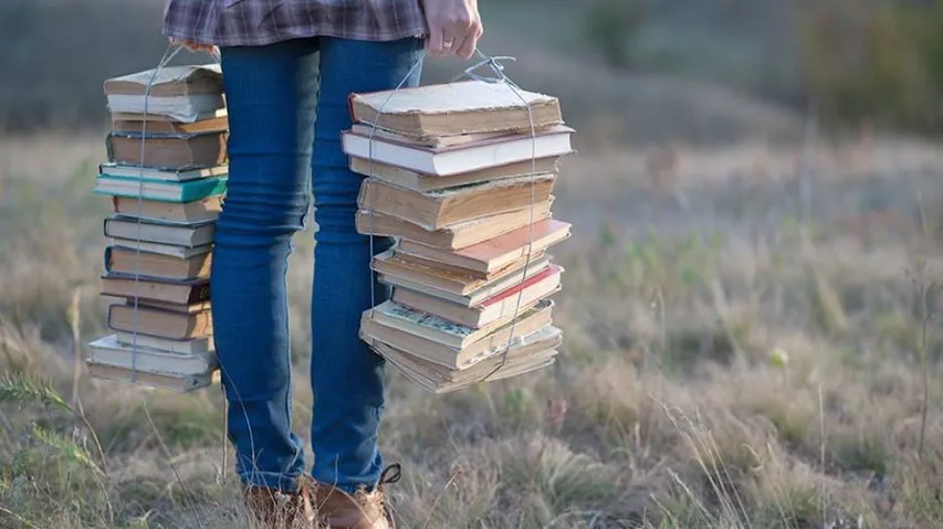'Reading alive despite challenges from technology'