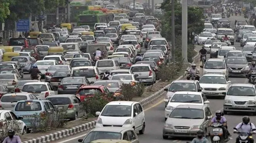 No Renewal Of Registration Of Vehicles Owned By Central, State Govts After 15 Years!