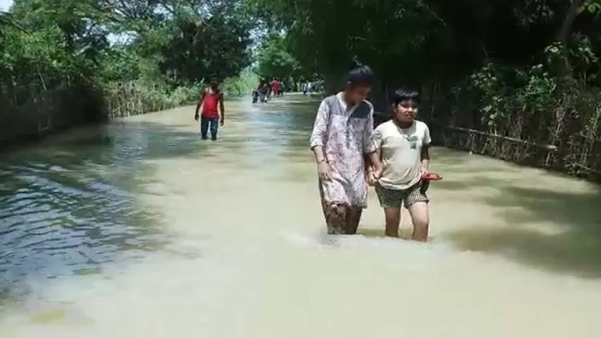 Baitarani Floods: Over 3 lakh people in Bhadrak & Jajpur affected