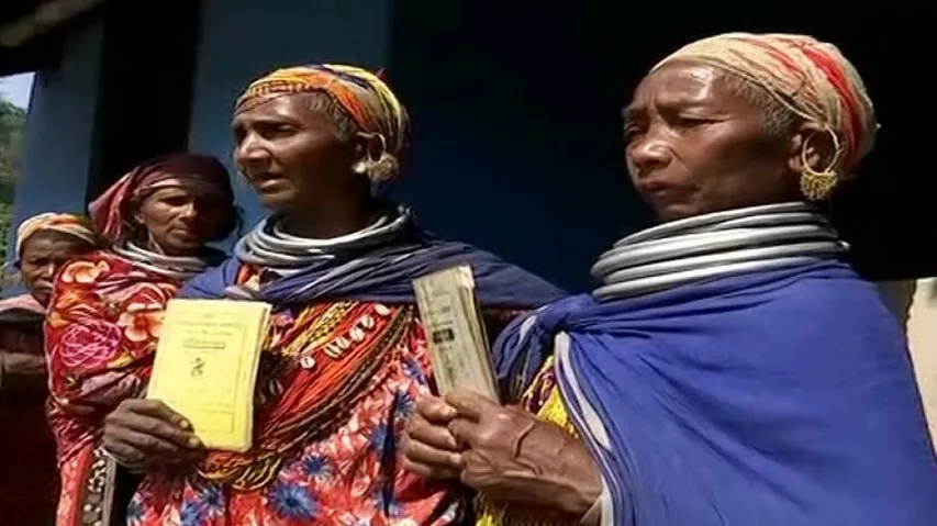 Malkangiri: Beneficiaries At Bonda Ghati Allege Irregularities In Old-Age Pension, Demand Probe