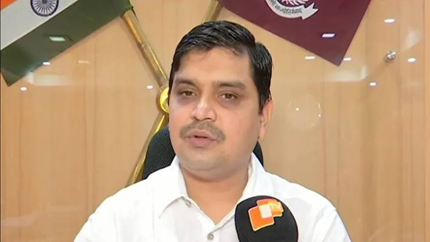 Woman Posing As Top Central Electricity Official Dupes People Crores Of Rupees