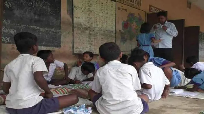 Tweeples React Strongly To Odisha Govt Revoking Summer Holidays Extension Orders