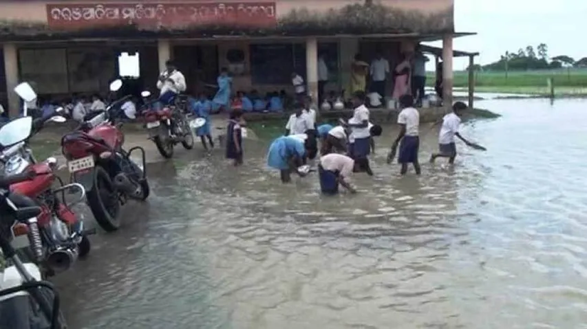 Braving crocodile fear, kids attend classes in Bhadrak school
