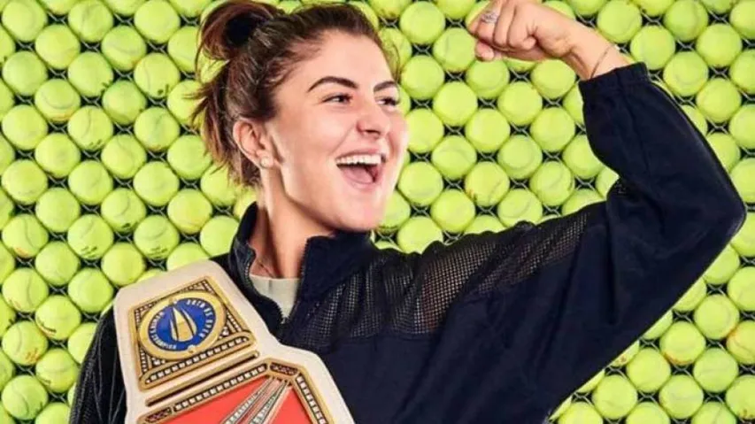 US Open Champion Andreescu Receives Customised WWE Belt