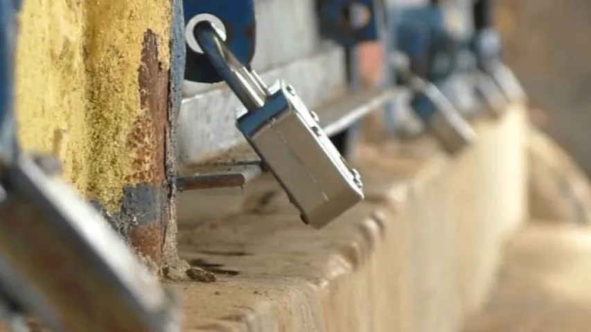 12-hour bandh observed to fill doctor vacancies in Binika