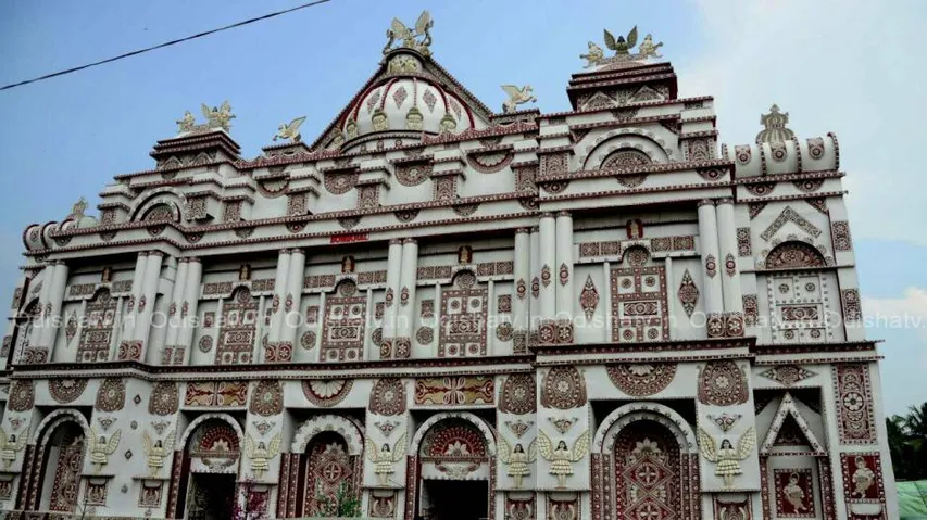 Mass prayer, fundraising for conjoined twins Jaga-Kalia at Bomikhal ‘puja pandal’