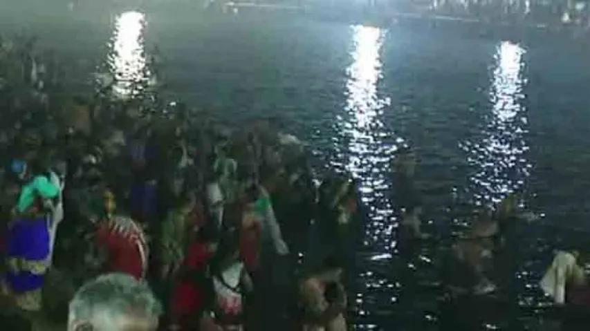 Lakhs Of Devotees Take Holy Dip At Chandrabhaga On 'Magha Saptami'