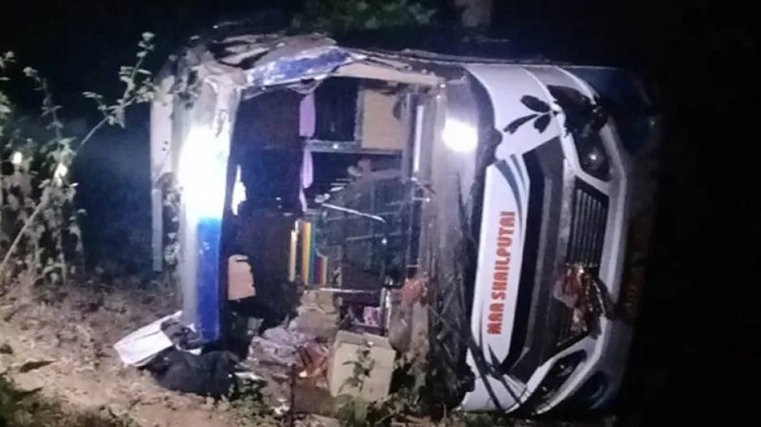 1 dead, several injured as bus turns turtle in Boudh