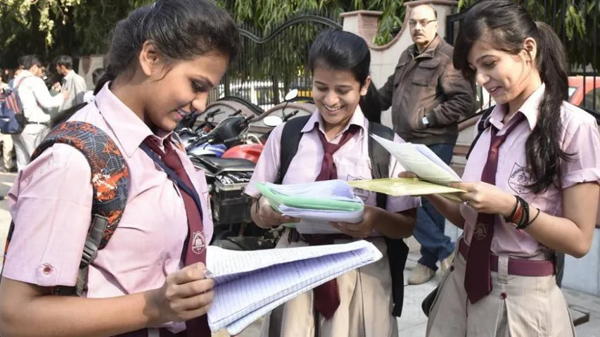 Seeing CBSE Topper From Govt School, Parents Ready To Pay Bribe For Admission?