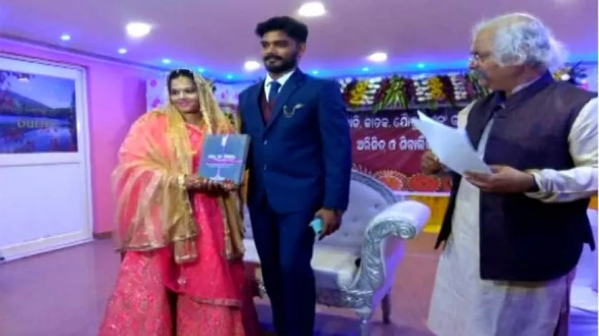 No Band Baaja Baaraat! Odisha Couple Ties Knot By Taking Oath On The Constitution