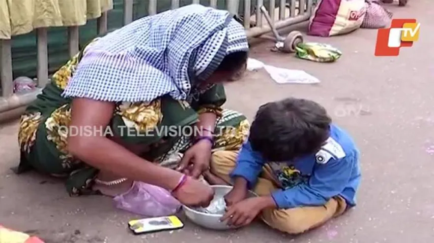 Growing Number Of Child Beggars In Pilgrim City Sparks Concern