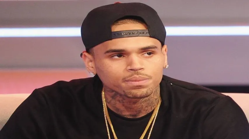 Chris Brown accused of punching photographer