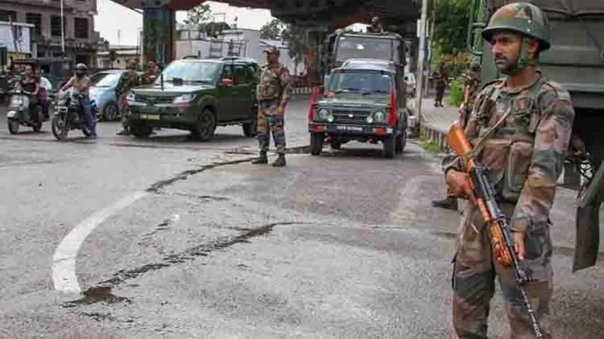 Kashmir cut off due to curfew, communication blackout