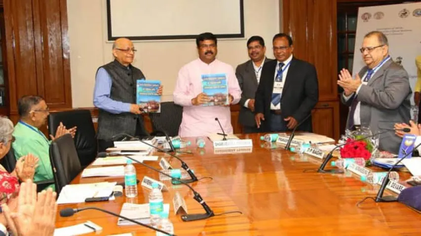Pradhan proposes 'sister cities' tag for Cuttack and Bali