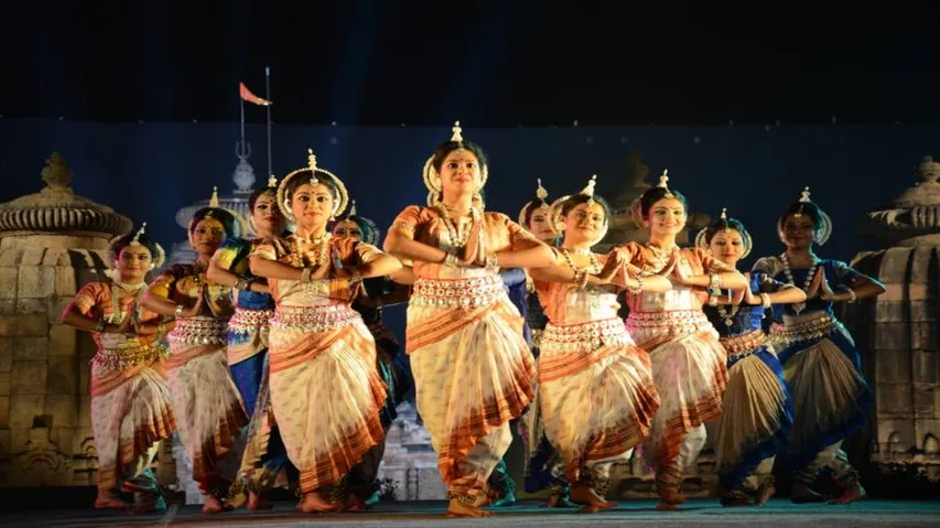 Odissi dancers enthral at Mukteswar Dance Festival