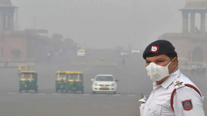 Delhiites get respite from dust pollution and heat