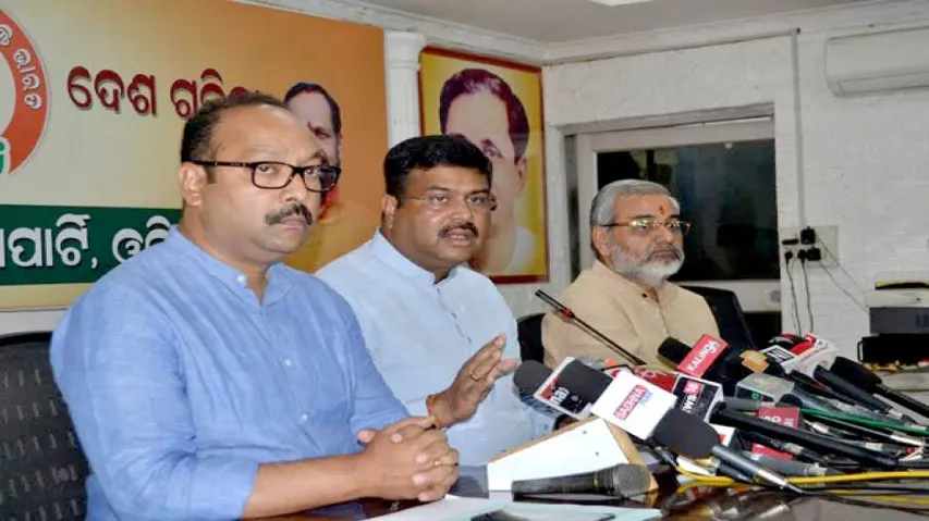 Dharmendra Pradhan defends Modi’s remarks on poverty in Odisha