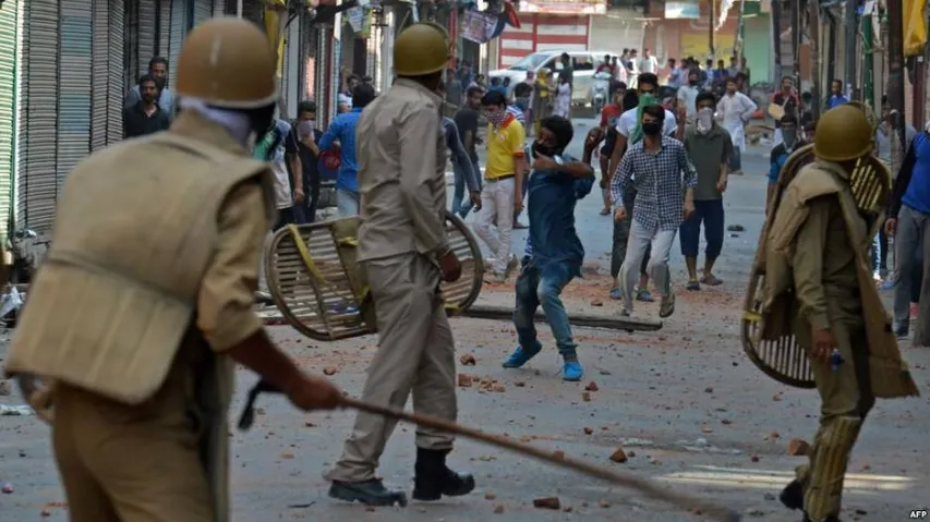 Youth killed in clashes during Eid prayers in Kashmir
