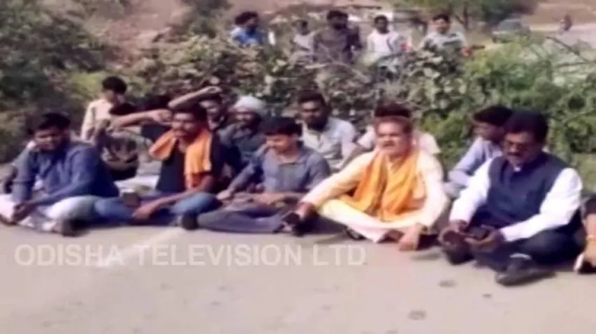 Odisha Farmers Stage Protests After Chhattisgarh Police Seizes Paddy