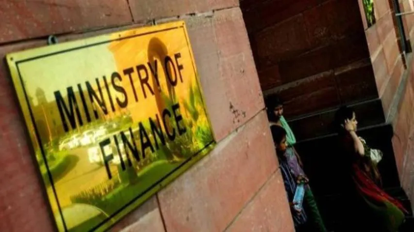 Mkts need not to worry on Fed taper; RBI, govt vigilant: FinMin