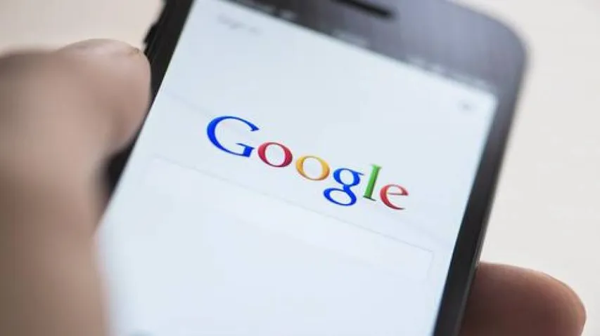 Google to pay Apple $3bn to remain on iPhone